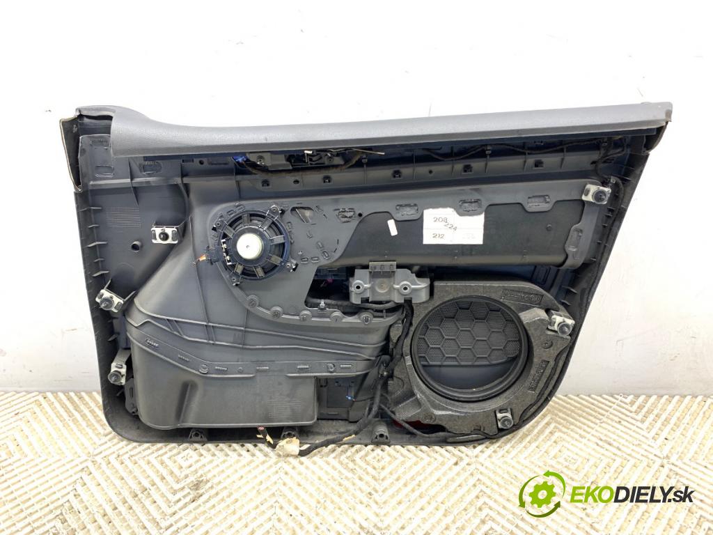 VW GOLF V liftback 2004 77 kW 1.9 TDI 1896 ča dveře levý přední část 1K4868063A