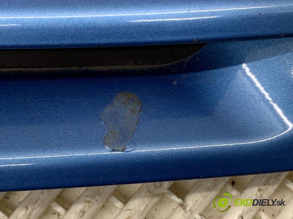 VW GOLF V liftback 2004 77 kW 1.9 TDI 1896 mřížka maska  (Přední mřížka (maska chladiče))