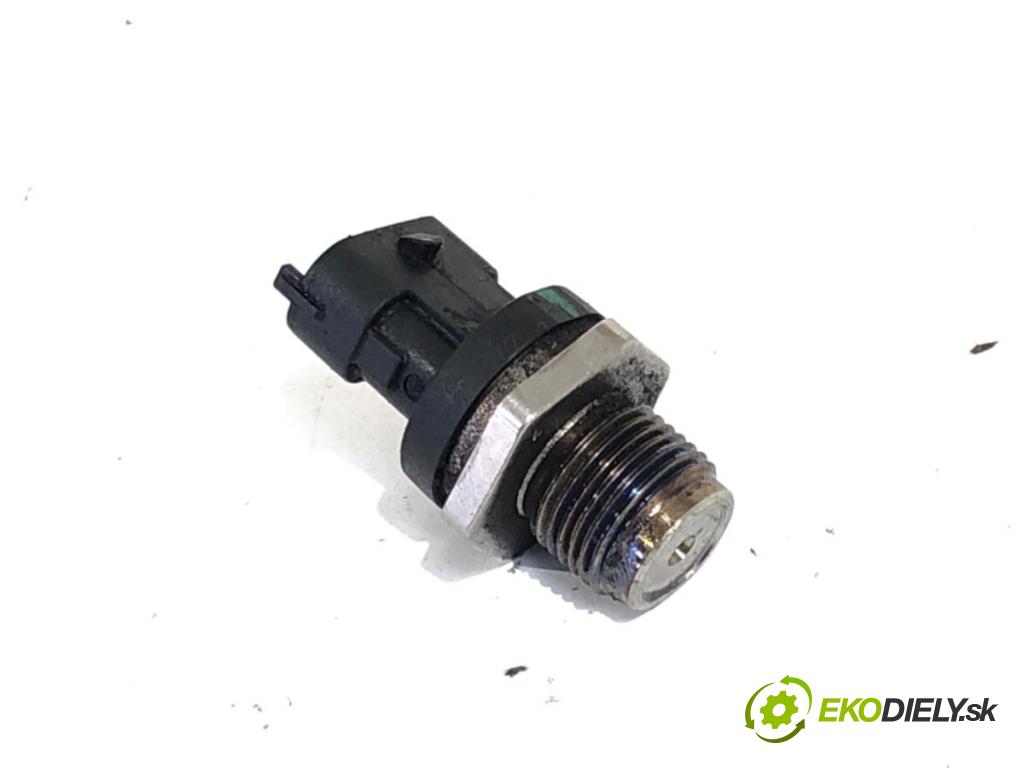 OPEL ASTRA H Kombi 2005 88 kW 1.9 CDTI (L35) 1910 Snímač tlaku paliva 0281002706 (Snímač)