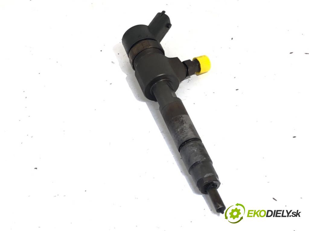 OPEL ASTRA H Kombi 2005 88 kW 1.9 CDTI (L35) 1910 vstrekovač 0445110165 (Vstrekovač paliva)