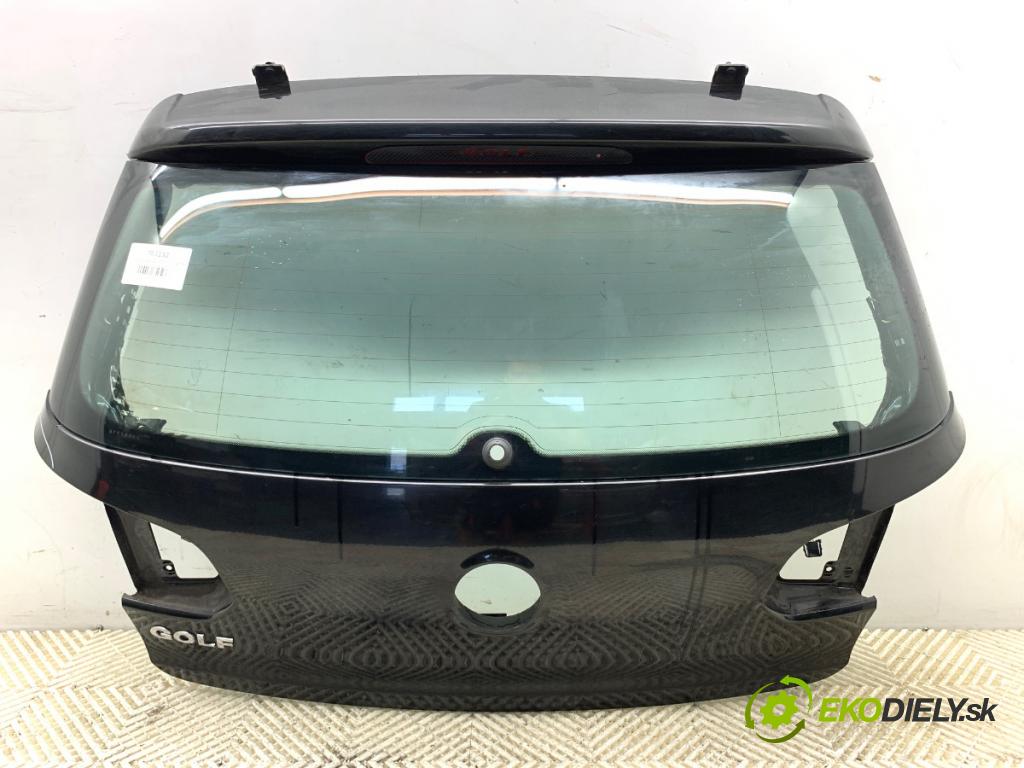 VW GOLF VI liftback 2011 59 kW 1.4 1390 kapota zadní část L041