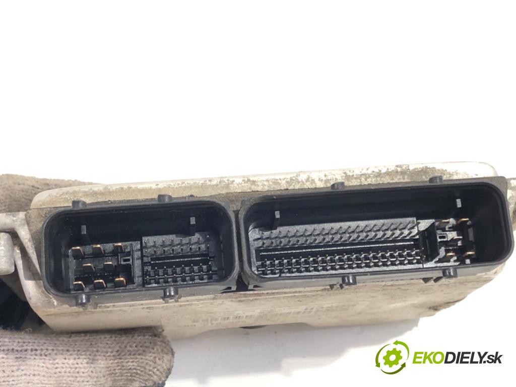 SEAT TOLEDO II sedan 1999 66 kW 1.9 TDI 1896 riadiaca jednotka Motor 038906012AA (Riadiaca jednotka)