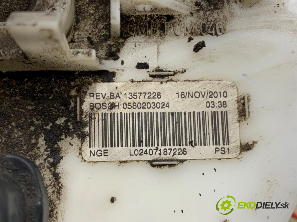 OPEL INSIGNIA A Kombi 2010 81 kW 2.0 CDTI (35) 1956 pumpa paliva 13577226