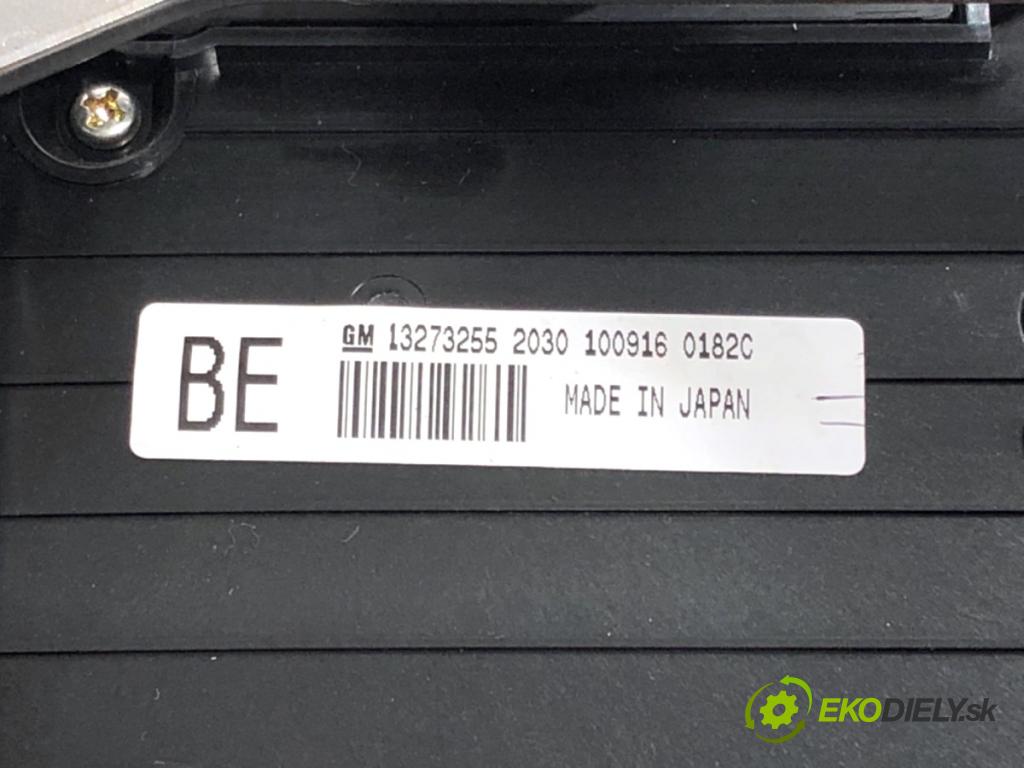 OPEL INSIGNIA A Kombi 2010 81 kW 2.0 CDTI (35) 1956 Panel ovládania radia 13273255 (Prepínacie páčky pod volantom)