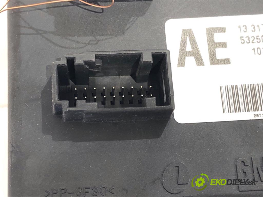 OPEL INSIGNIA A Kombi 2010 81 kW 2.0 CDTI (35) 1956 Modul svetiel 13317368 (Riadiaca jednotka ostatné)