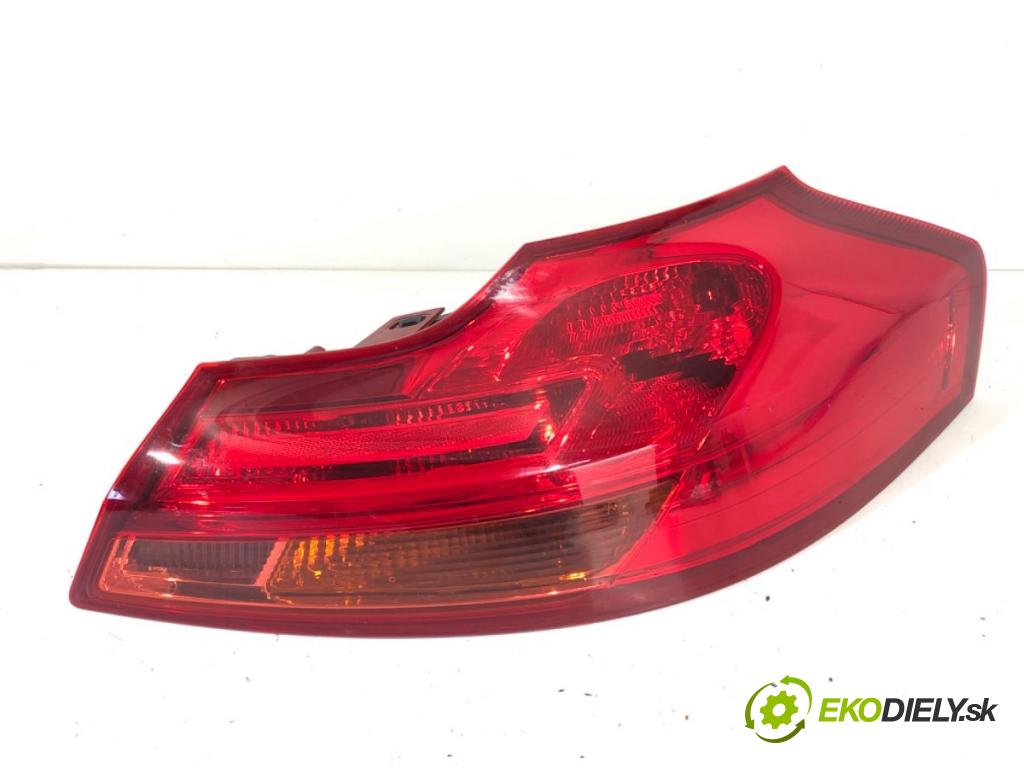 OPEL INSIGNIA A Kombi 2010 81 kW 2.0 CDTI (35) 1956 světlo pravý zadní část 