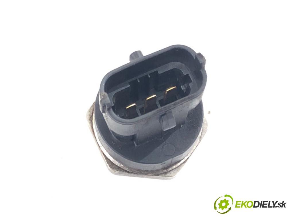 OPEL INSIGNIA A Kombi 2010 81 kW 2.0 CDTI (35) 1956 Snímač tlaku paliva 0281006158 (Snímač)