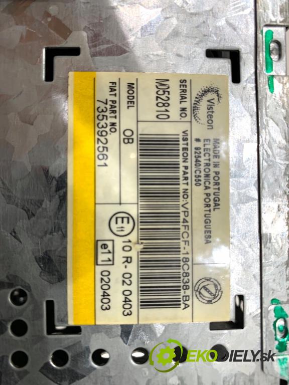 FIAT STILO Kombi 2005 85 kW 1.9 JTD 1910 RADIO 735392561 (Audio zariadenie)