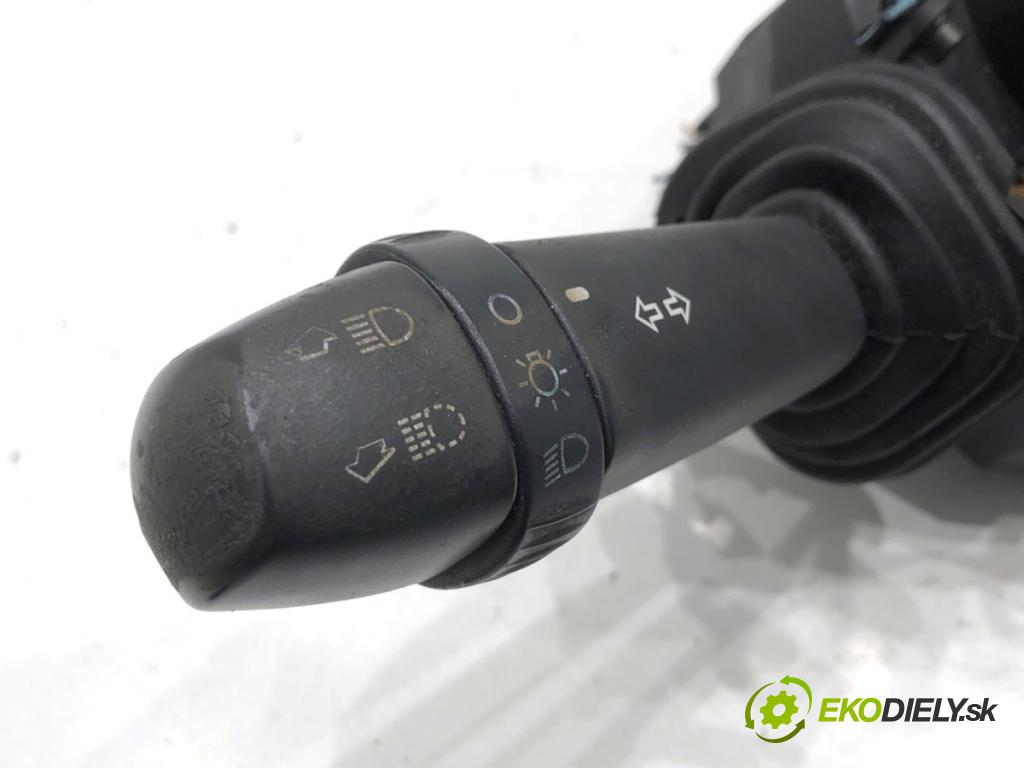 FIAT STILO Kombi 2005 85 kW 1.9 JTD 1910 Prepínač kombinovaný 07353682470 (Prepínacie páčky pod volantom)