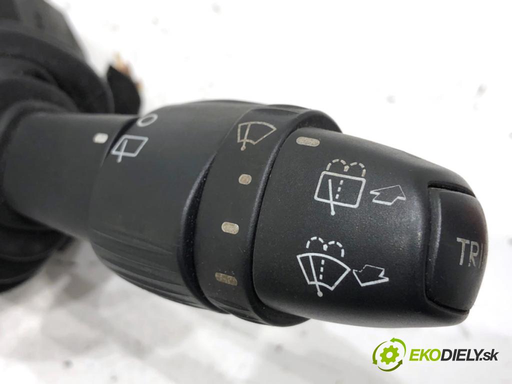 FIAT STILO Kombi 2005 85 kW 1.9 JTD 1910 Prepínač kombinovaný 07353682470 (Prepínacie páčky pod volantom)