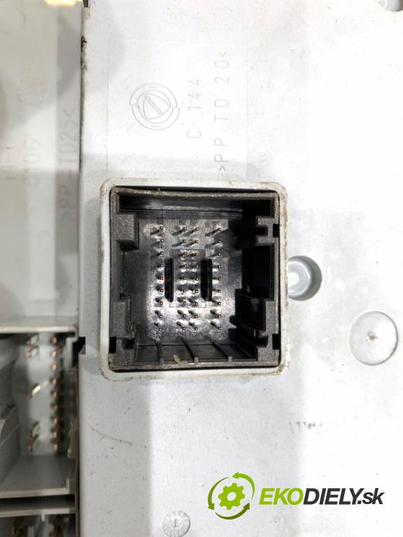 FIAT STILO Kombi 2005 85 kW 1.9 JTD 1910 modul BSI 51755127 (Pojistková skříňka)