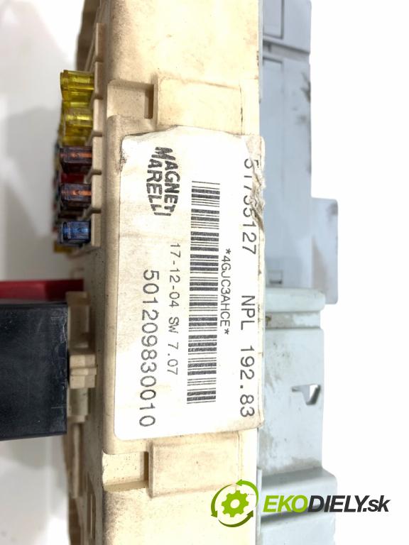FIAT STILO Kombi 2005 85 kW 1.9 JTD 1910 modul BSI 51755127 (Pojistková skříňka)