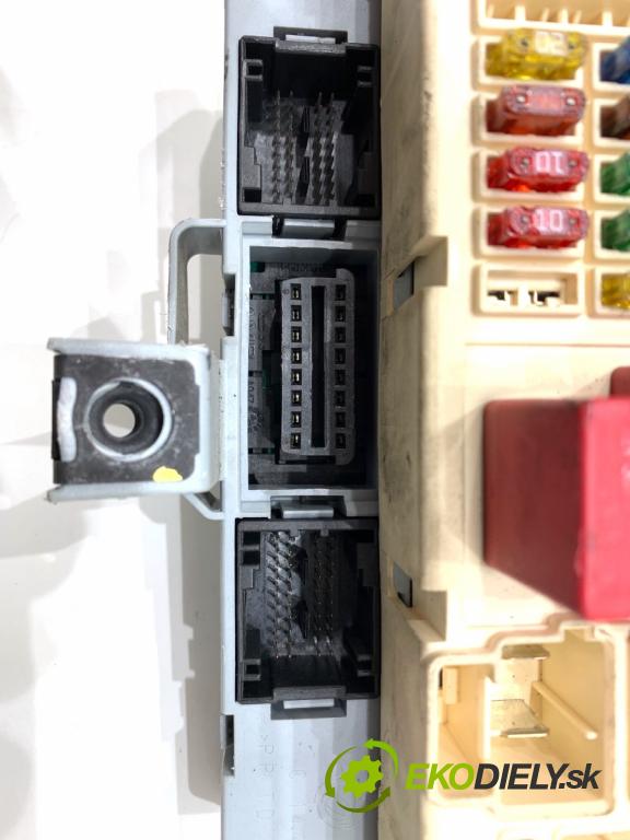 FIAT STILO Kombi 2005 85 kW 1.9 JTD 1910 modul BSI 51755127 (Pojistková skříňka)