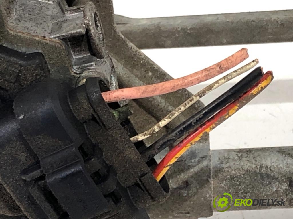 FIAT STILO Kombi 2005 85 kW 1.9 JTD 1910 Mechanizmus stieračov predný 60511009 (Motorček stieračov predný)