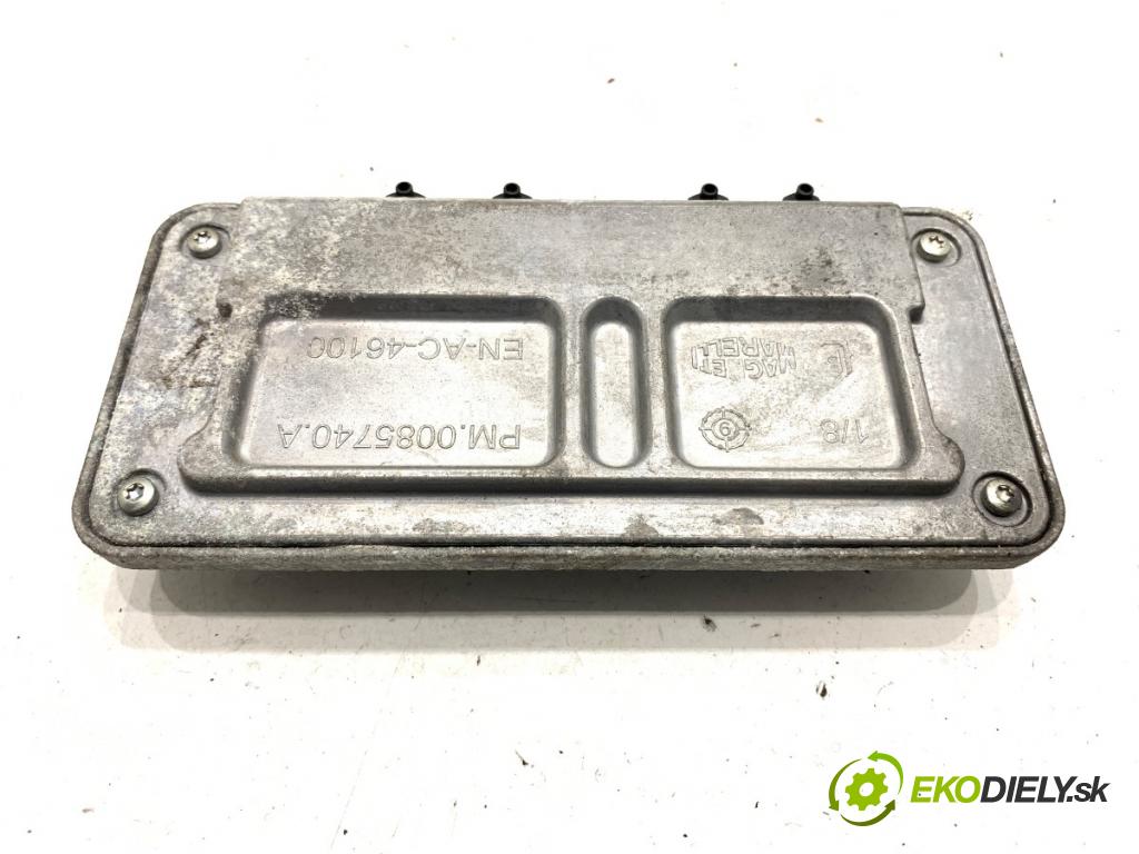 VW GOLF VI liftback 2011 59 kW 1.4 1390 riadiaca jednotka Motor 03C906024CK (Riadiaca jednotka)
