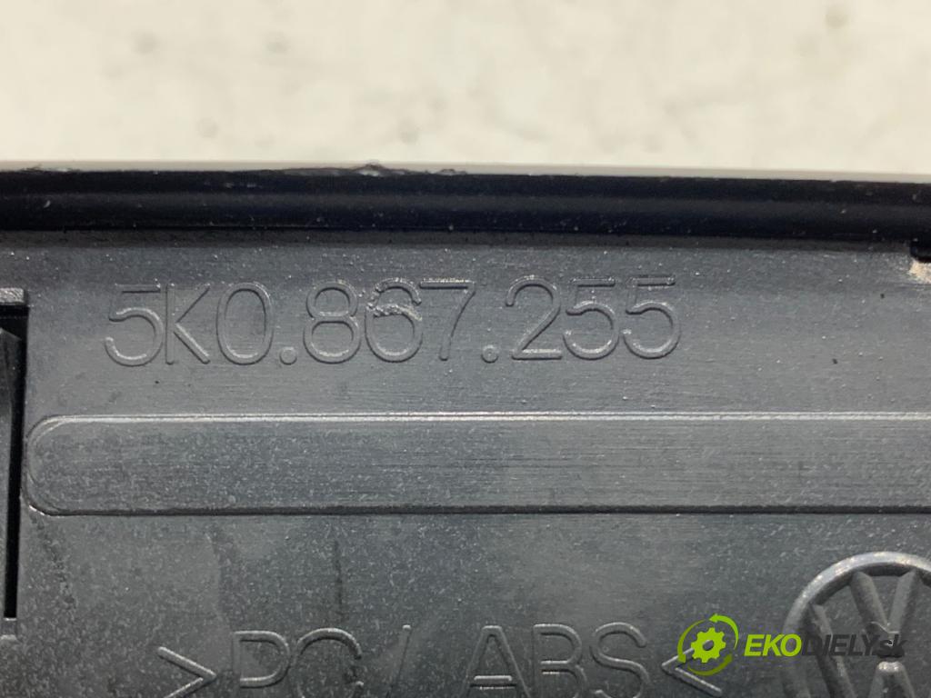 VW GOLF VI liftback 2011 59 kW 1.4 1390 Prepínač okien 5K0867255 (Prepínacie páčky pod volantom)