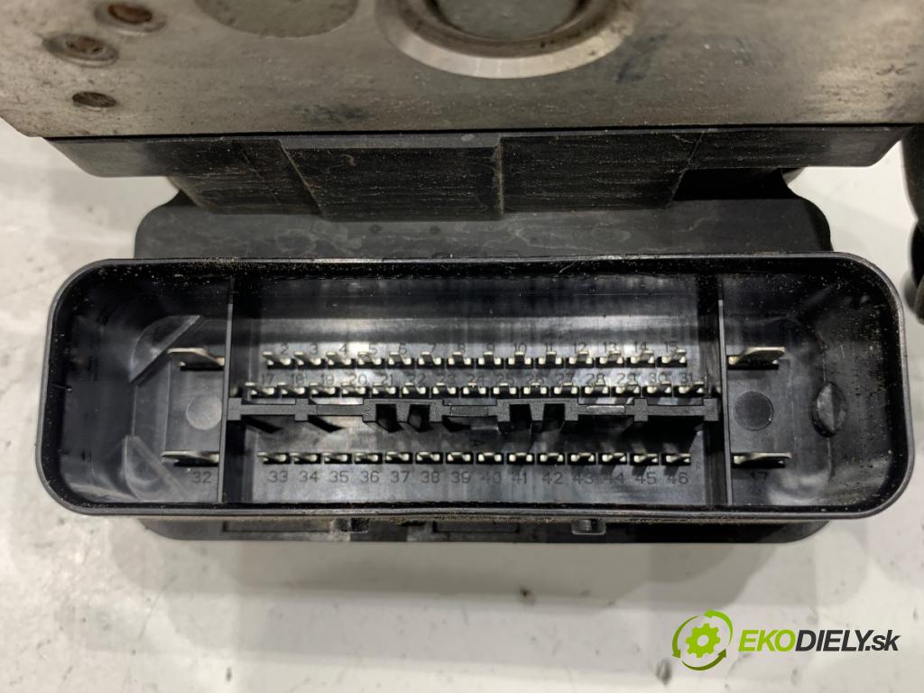 VW GOLF VI liftback 2011 59 kW 1.4 1390 Pumpa ABS 1K0907379BE (Pumpa ABS)