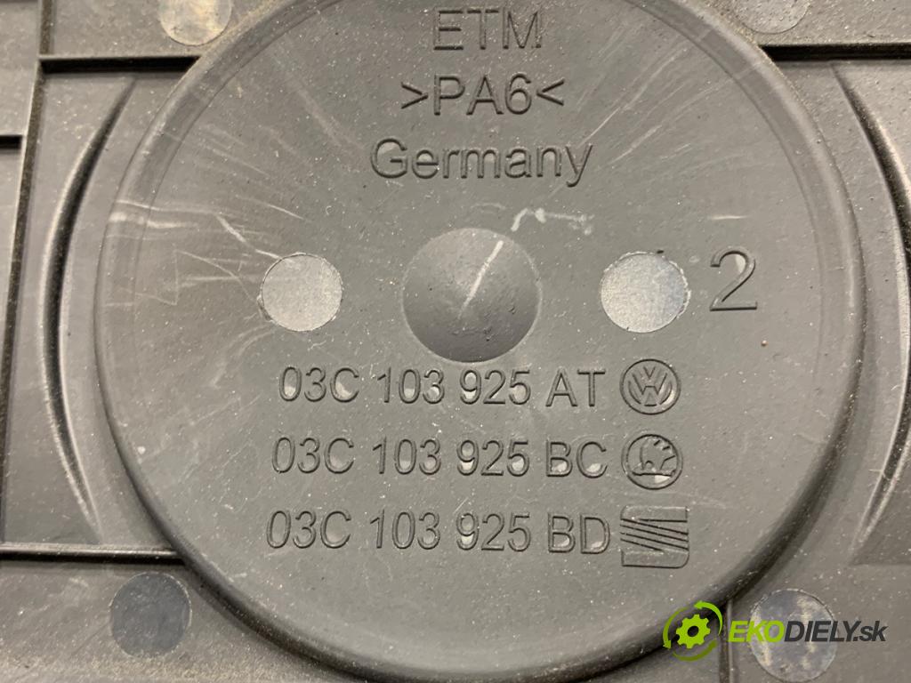 VW GOLF VI liftback 2011 59 kW 1.4 1390 Kryt Motor 03C103925AT (Kryt motora)