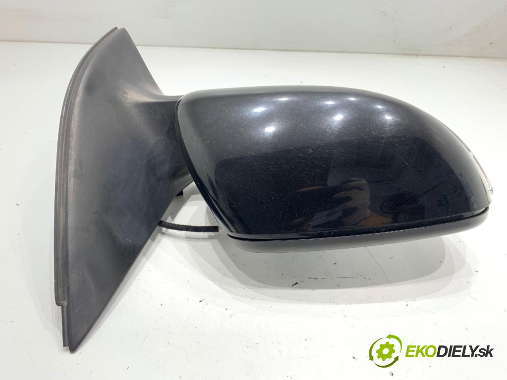VW GOLF VI liftback 2011 59 kW 1.4 1390 zpětné zrcátko pravý