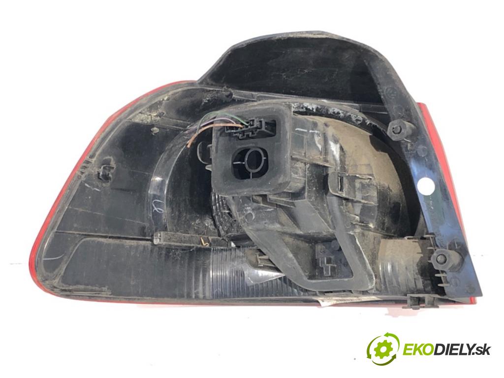 VW GOLF VI liftback 2011 59 kW 1.4 1390 Svetlo pravy zad 5K0945096E