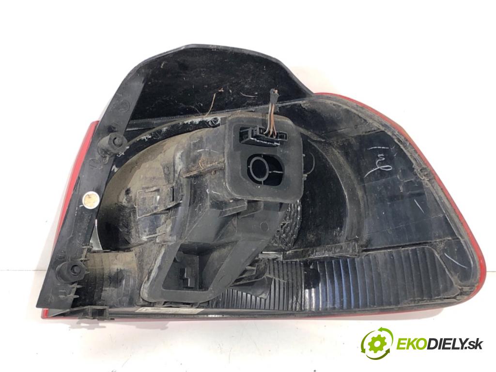 VW GOLF VI liftback 2011 59 kW 1.4 1390 světlo levý zadní část 5K0945095E