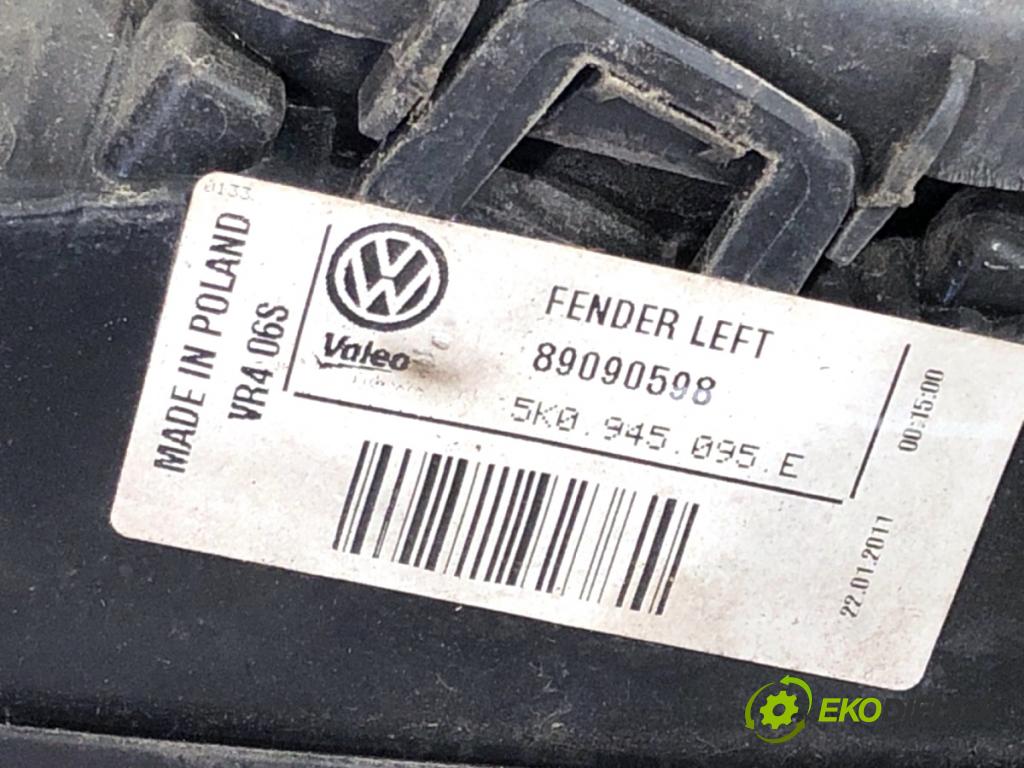 VW GOLF VI liftback 2011 59 kW 1.4 1390 světlo levý zadní část 5K0945095E