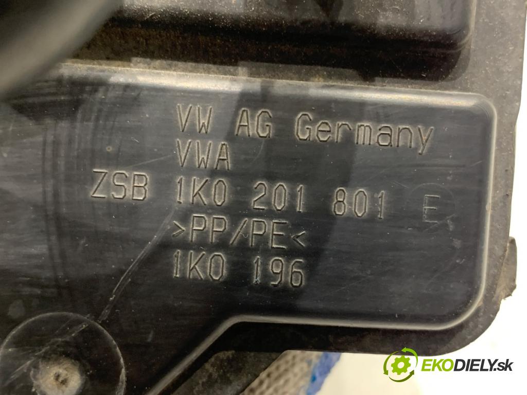 VW GOLF VI liftback 2011 59 kW 1.4 1390 filtr pylový 1K0201801E