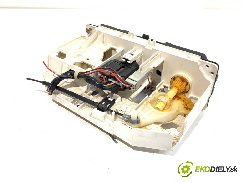 HONDA CIVIC VII liftback 2004 74 kW 1.7 CTDi (EP4) 1686 Panel ovládania kúrenia 79500-S6D-G022-M1 (Prepínacie páčky pod volantom)