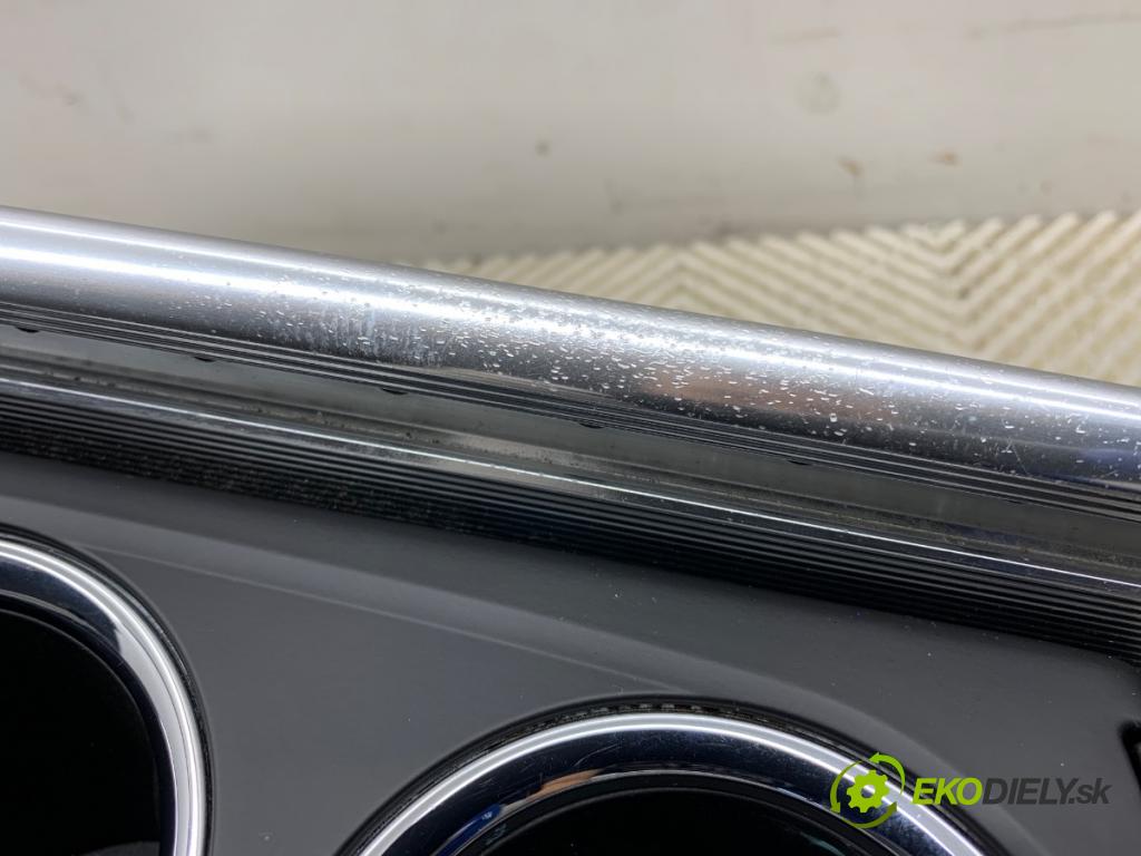 OPEL ZAFIRA C nadwozie wielkoprzestrzenne (MPV) 2013 96 kW 2.0 CDTi (75) 1956 Tunel středový  (Středový tunel)
