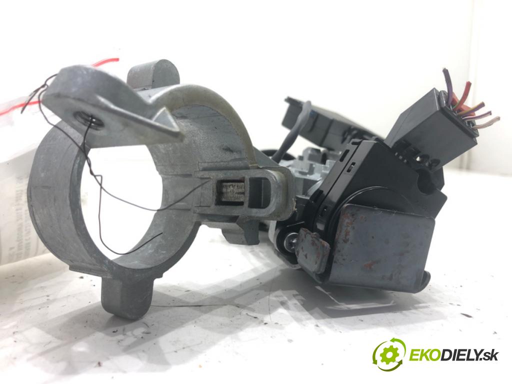 OPEL ZAFIRA C nadwozie wielkoprzestrzenne (MPV) 2013 96 kW 2.0 CDTi (75) 1956 spinačka 20939745 (Spínacia skrinka)