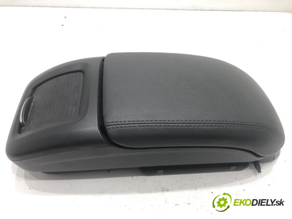 OPEL ZAFIRA C nadwozie wielkoprzestrzenne (MPV) 2013 96 kW 2.0 CDTi (75) 1956 Lakťová opierka 20921546 (Lakťová opierka)