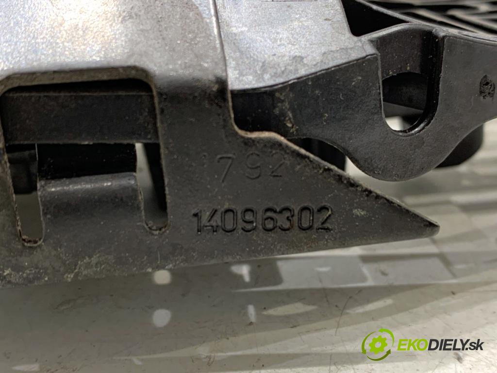 OPEL ZAFIRA C nadwozie wielkoprzestrzenne (MPV) 2013 96 kW 2.0 CDTi (75) 1956 klika vnejší pravý zadní část 13583833