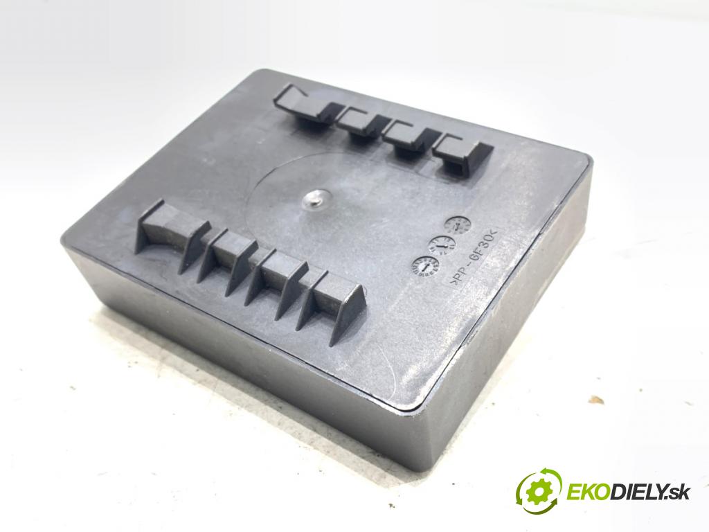 OPEL ZAFIRA C nadwozie wielkoprzestrzenne (MPV) 2013 96 kW 2.0 CDTi (75) 1956 Modul ťažného oka 13505960 (Riadiaca jednotka ostatné)