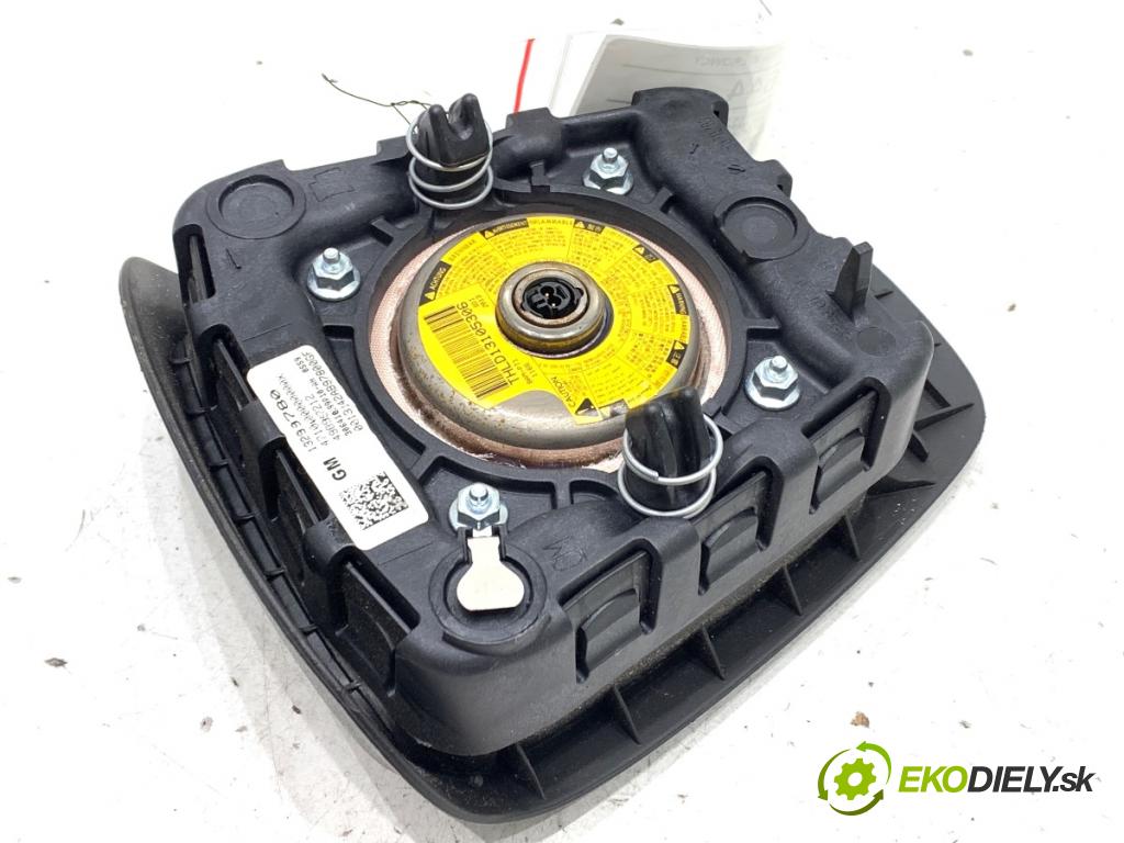 OPEL ZAFIRA C nadwozie wielkoprzestrzenne (MPV) 2013 96 kW 2.0 CDTi (75) 1956 AirBag volantu 13299780 (Airbag)