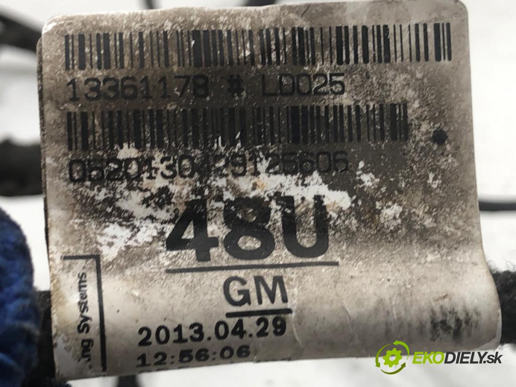 OPEL ZAFIRA C nadwozie wielkoprzestrzenne (MPV) 2013 96 kW 2.0 CDTi (75) 1956 káblovačka PDC přední část 13361178