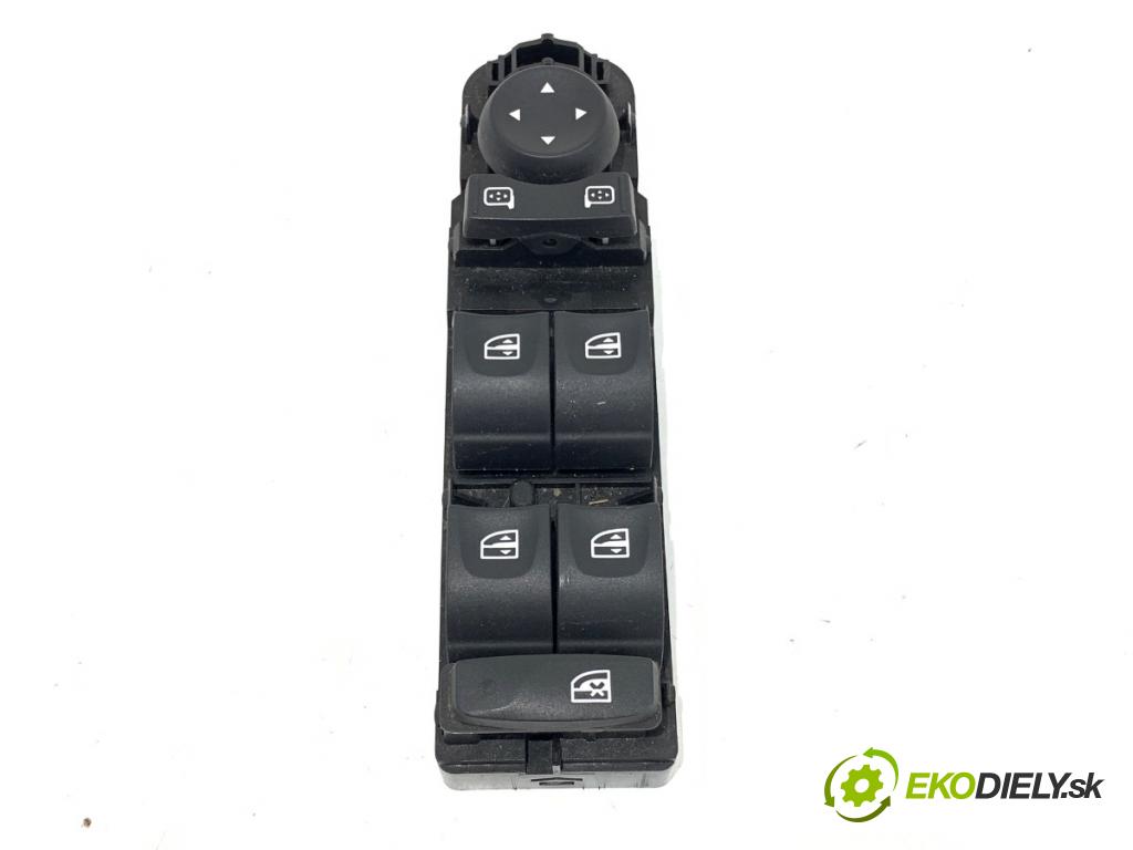 RENAULT MEGANE III liftback 2013 66 kW 1.5 dCi (BZ0C) 1461 Prepínač okien 809610016R (Prepínacie páčky pod volantom)