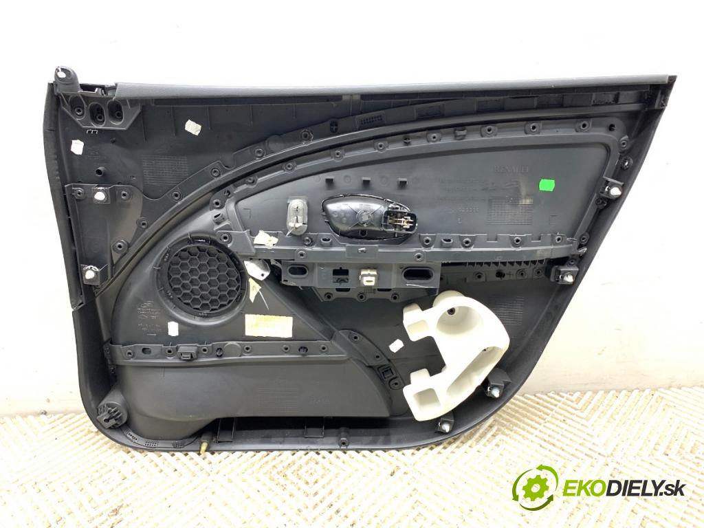 RENAULT MEGANE III liftback 2013 66 kW 1.5 dCi (BZ0C) 1461 ča dveře levý přední část