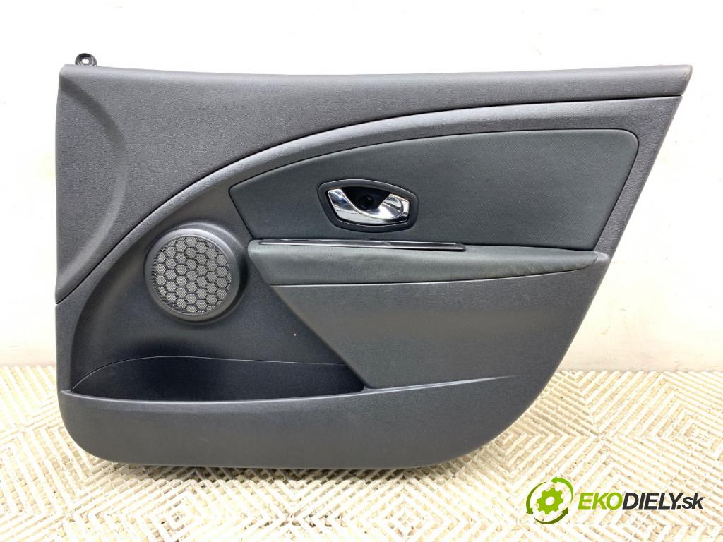 RENAULT MEGANE III liftback 2013 66 kW 1.5 dCi (BZ0C) 1461 ča dveře pravý přední část 