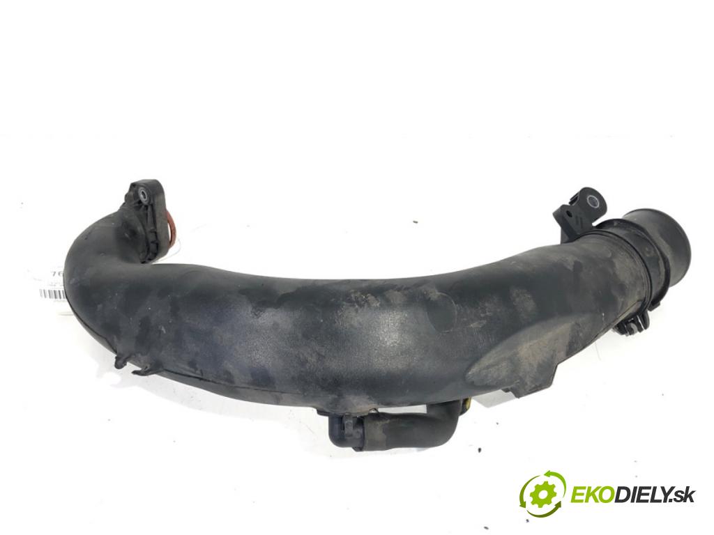 RENAULT MEGANE III liftback 2013 66 kW 1.5 dCi (BZ0C) 1461 Rúra vzduchu 8200645723