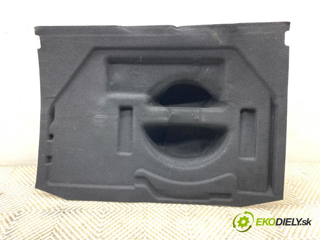 RENAULT MEGANE III liftback 2013 66 kW 1.5 dCi (BZ0C) 1461 KRYTINA: PODLAHA: kufra 849608877R (Interiér ostatní)