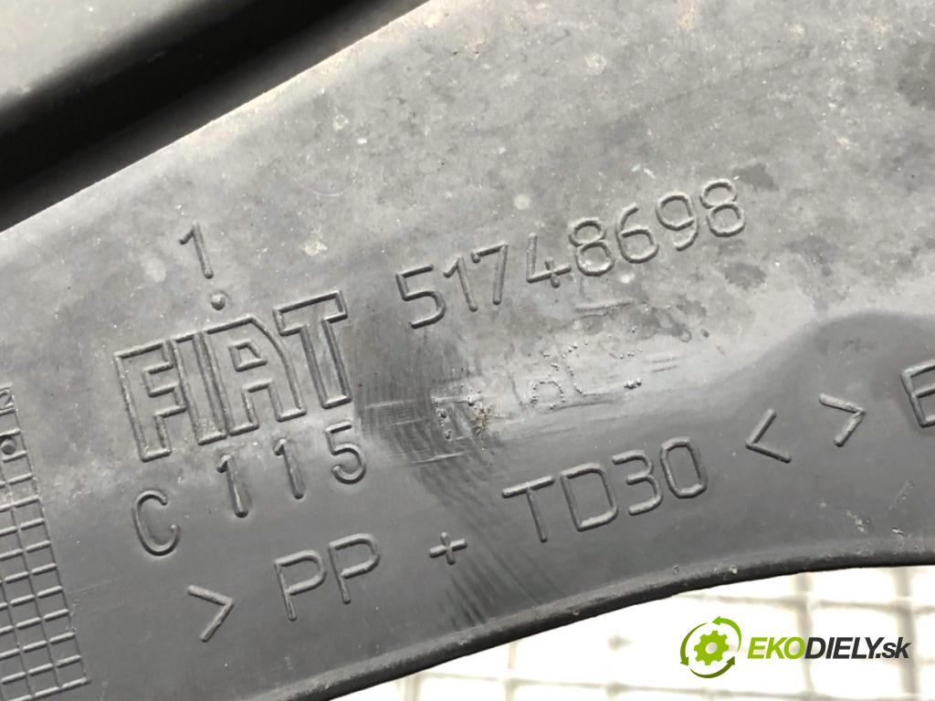 FIAT GRANDE PUNTO liftback 2009 57 kW 1.4 (199AXB11, 199AXB1A, 199BXB1A, 199AXL1A) 1368 Torpédo, plast pod čelné okno 51748698 (Torpédo (plast pod čelným sklom))