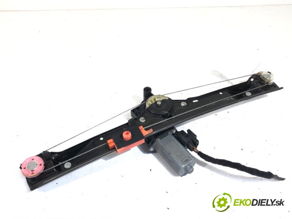 FIAT GRANDE PUNTO liftback 2009 57 kW 1.4 (199AXB11, 199AXB1A, 199BXB1A, 199AXL1A) 1368 mechanismus okna levý přední část