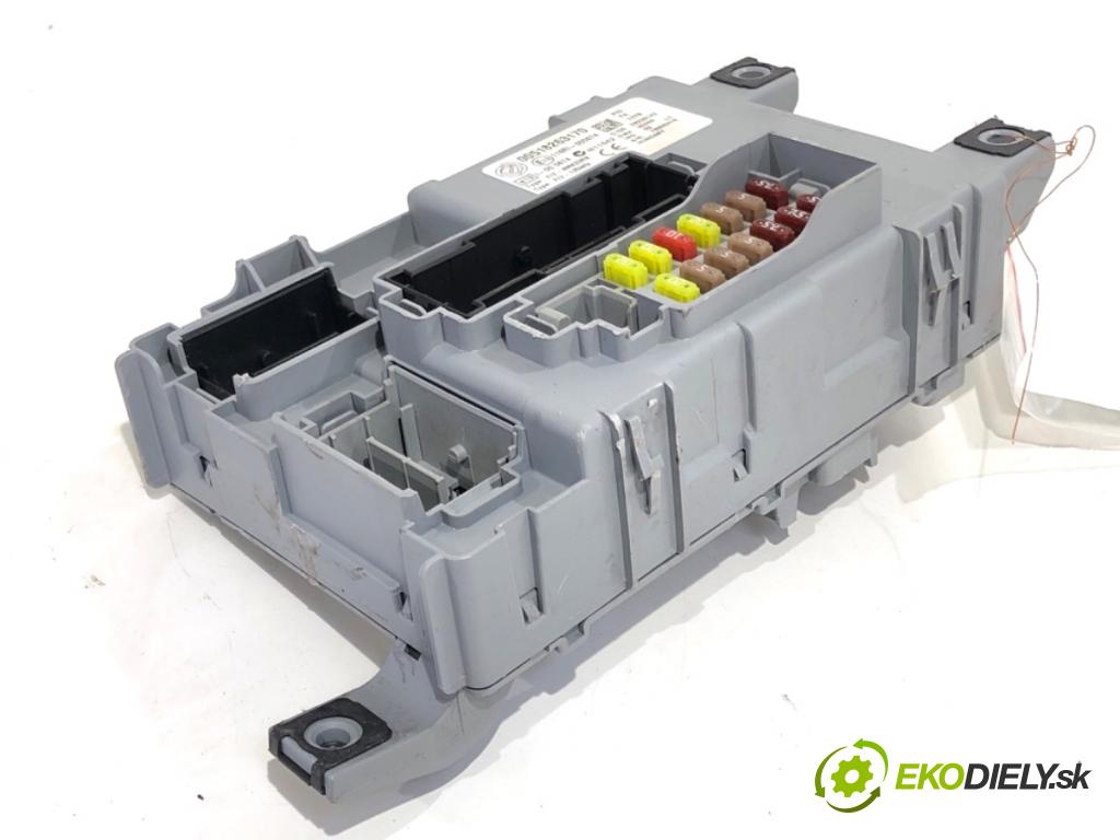 FIAT GRANDE PUNTO liftback 2009 57 kW 1.4 (199AXB11, 199AXB1A, 199BXB1A, 199AXL1A) 1368 modul BSI 00518263170 (Pojistková skříňka)