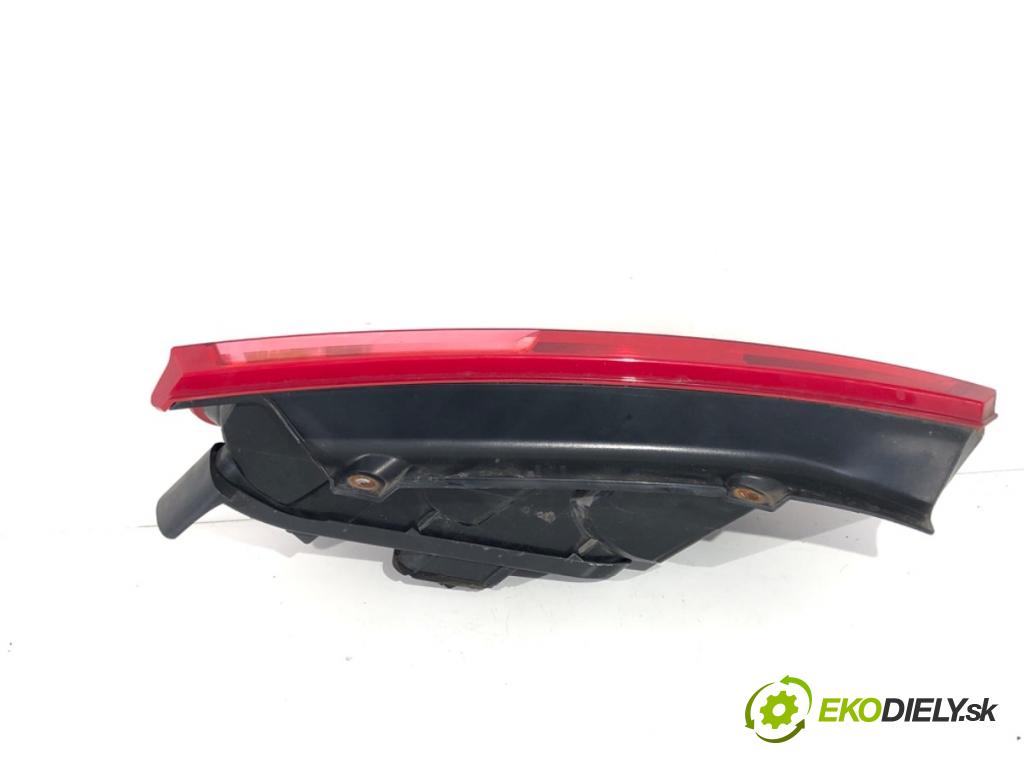 FIAT GRANDE PUNTO liftback 2009 57 kW 1.4 (199AXB11, 199AXB1A, 199BXB1A, 199AXL1A) 1368 světlo pravý zadní část
