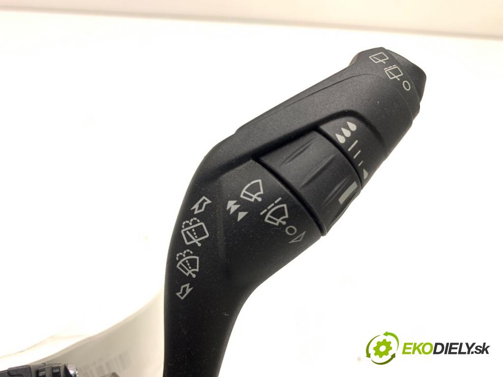 FORD FOCUS III liftback 2017 77 kW 1.6 Ti 1596 Prepínač kombinovaný F1ET-13N064-AD (Prepínacie páčky pod volantom)