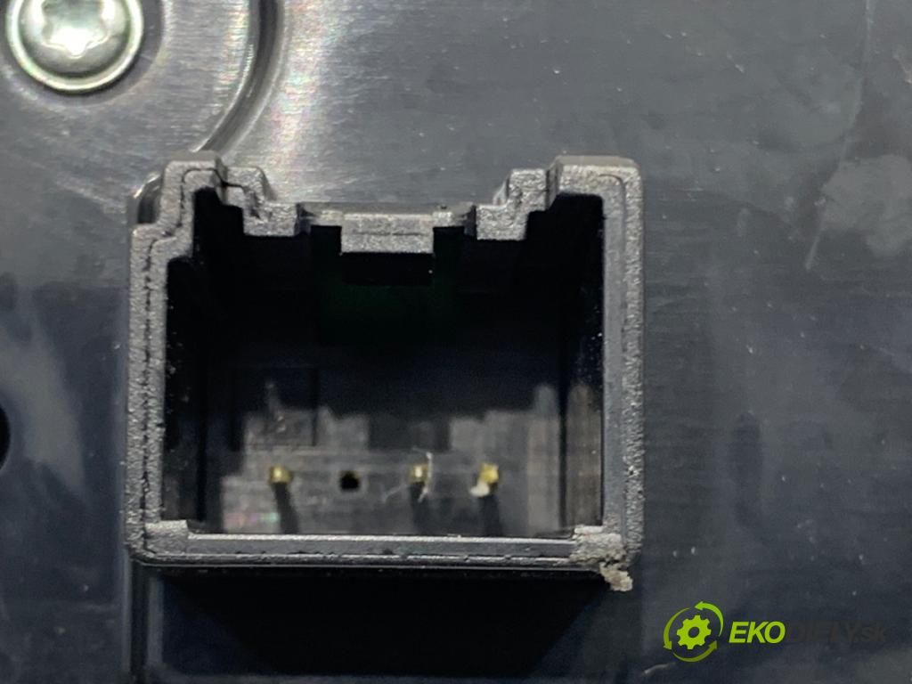 FORD FOCUS III liftback 2017 77 kW 1.6 Ti 1596 Prepínač okien F1ET-14A132-AC (Prepínacie páčky pod volantom)