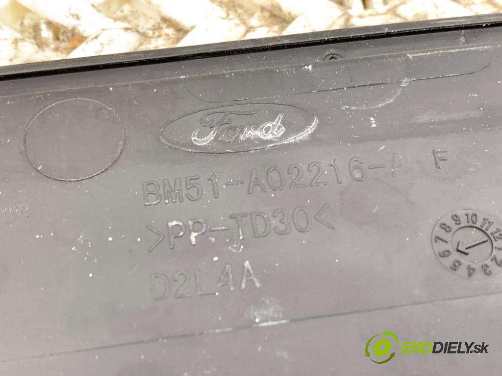 FORD FOCUS III liftback 2017 77 kW 1.6 Ti 1596 Torpédo, plast pod čelné okno BM51-A02216-AF (Torpédo (plast pod čelným sklom))