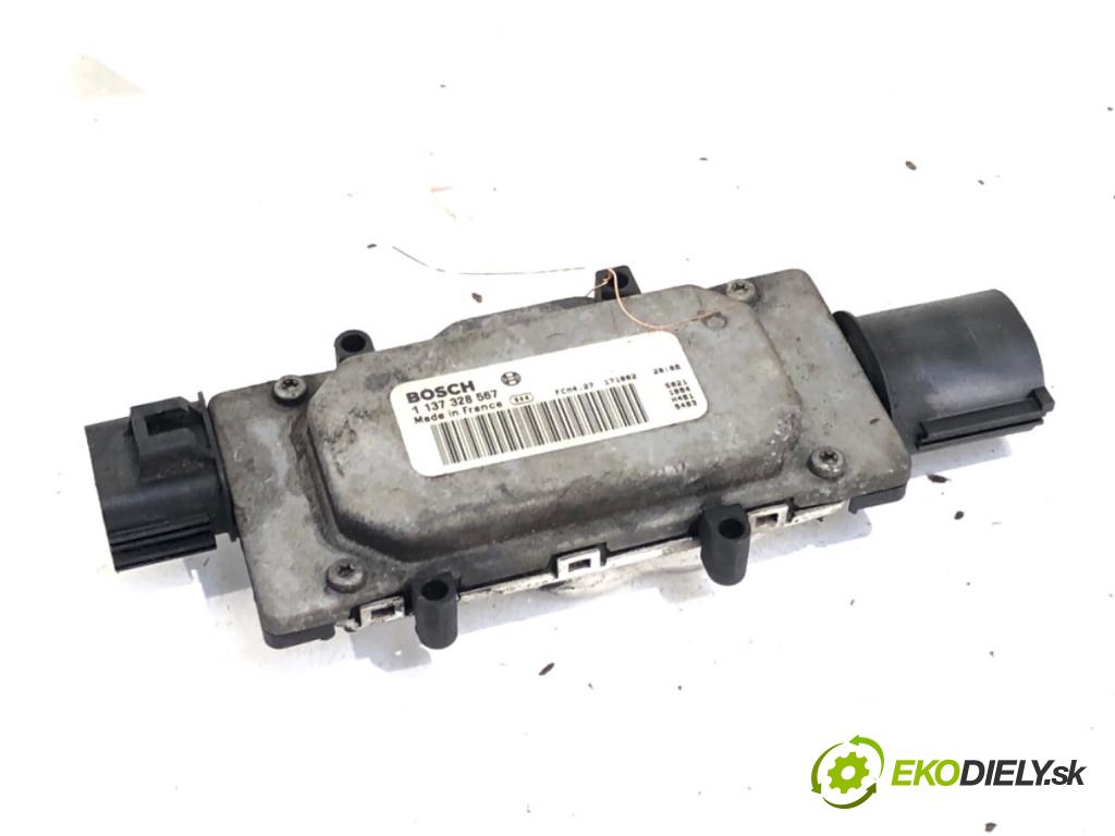 FORD FOCUS III liftback 2017 77 kW 1.6 Ti 1596 modul ventilátoru 1137328567