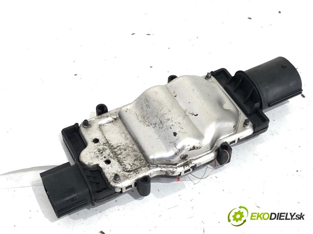 FORD FOCUS III liftback 2017 77 kW 1.6 Ti 1596 modul ventilátoru 1137328567