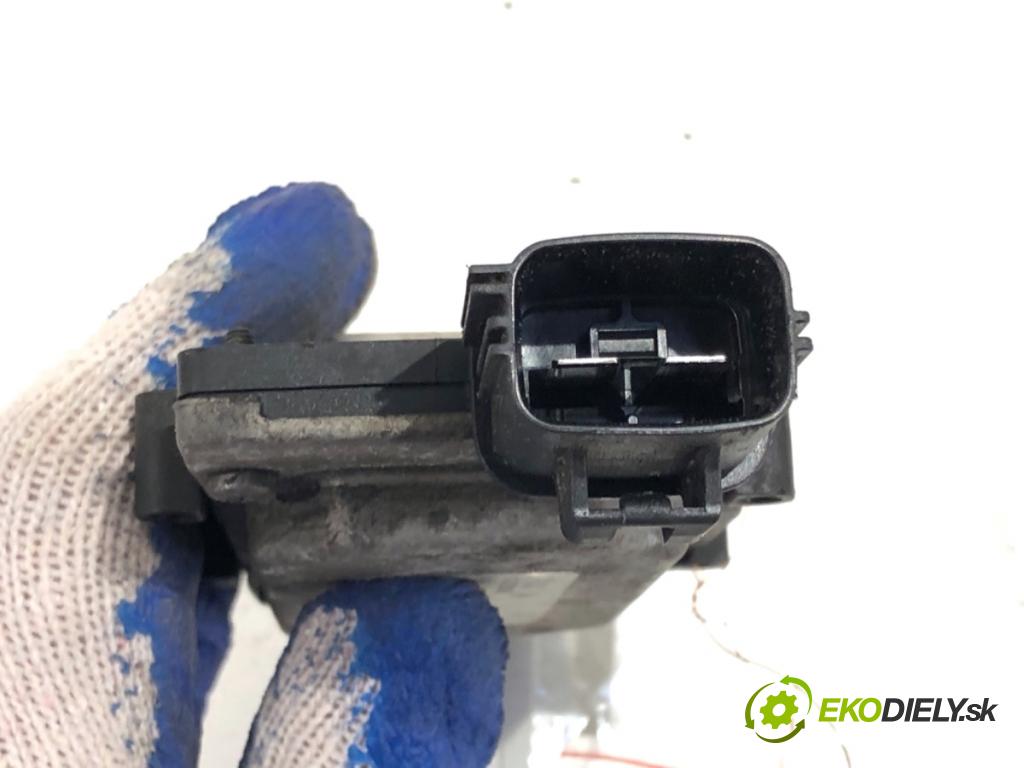 FORD FOCUS III liftback 2017 77 kW 1.6 Ti 1596 modul ventilátoru 1137328567